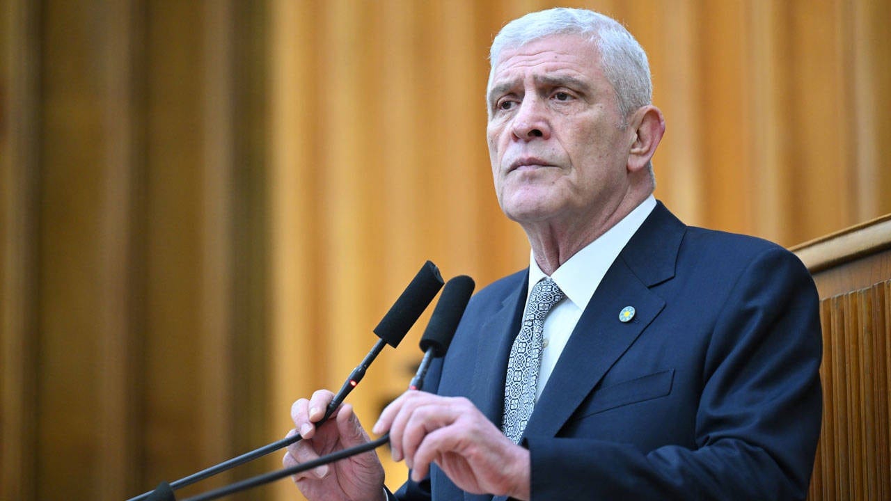 Müsavat Dervişoğlu Ankara'ya çağrı yaptı: 27 Haziran'da Tandoğan Meydanı'nda olacağız Müsavat Dervişoğlu Ankara'ya çağrı yaptı: 27 Haziran'da Tandoğan Meydanı'nda olacağız