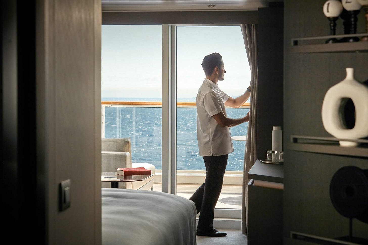 Service à bord | FAQ | Explora Journeys