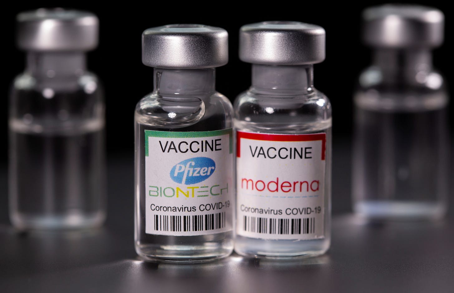 Pfizer v Moderna COVID vaccine patents battle set to continue after UK  ruling | Reuters