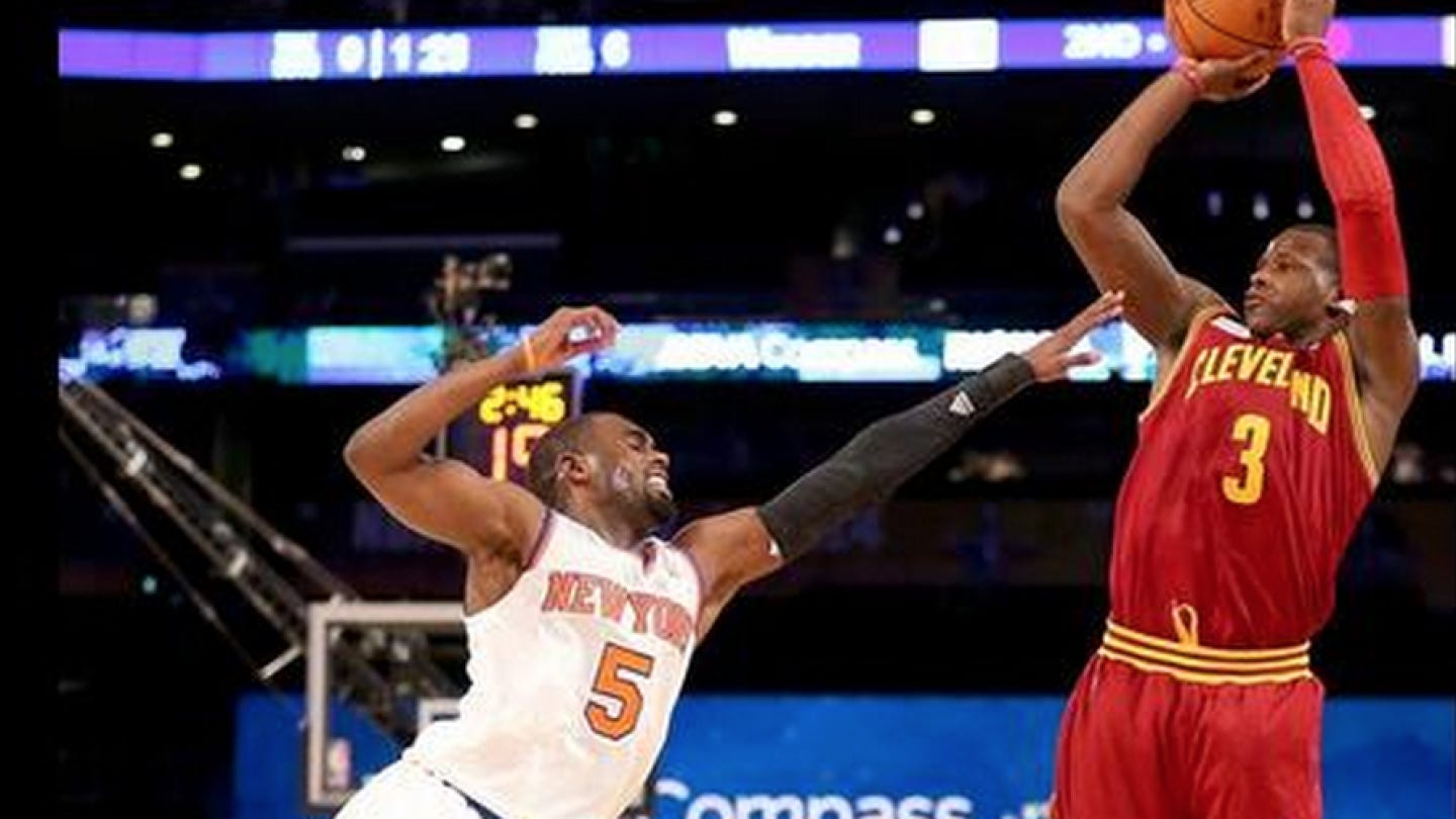 Dion Waiters, Tim Hardaway Jr. duel one-on-one during Rising Stars  Challenge (VIDEO) - NBC Sports