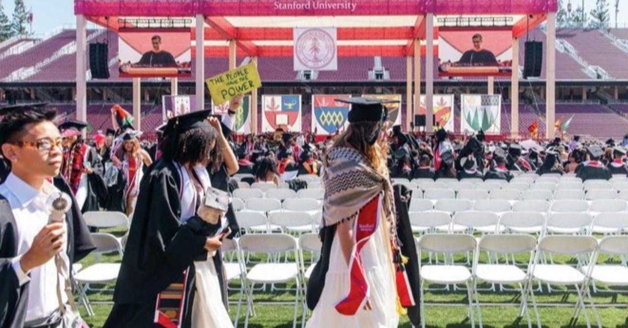 Stanford students walk out of Google CEO's graduation speech - Türkiye Today Stanford students walk out of Google CEO's graduation speech - Türkiye Today
