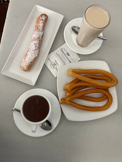 breakfast at Horchatería de Santa Catalina - Horchata with a farton, churros and hot chocolate for dipping