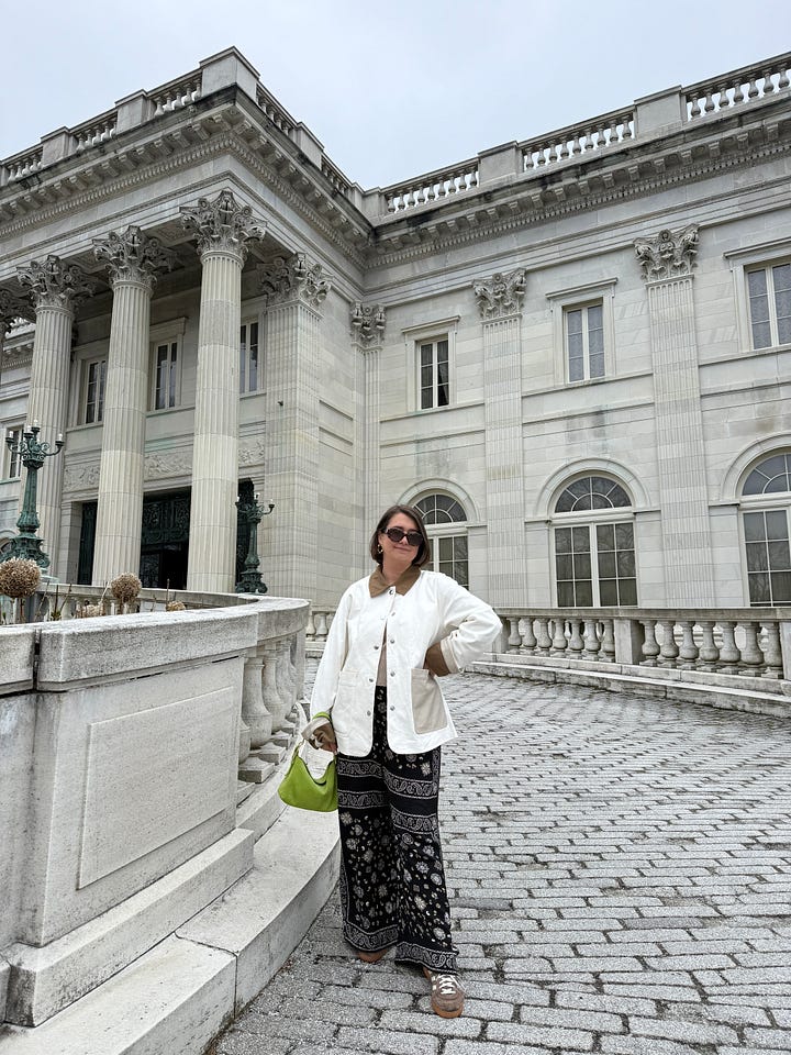 outside marble house & getting drinks with my cousin at cliff walk