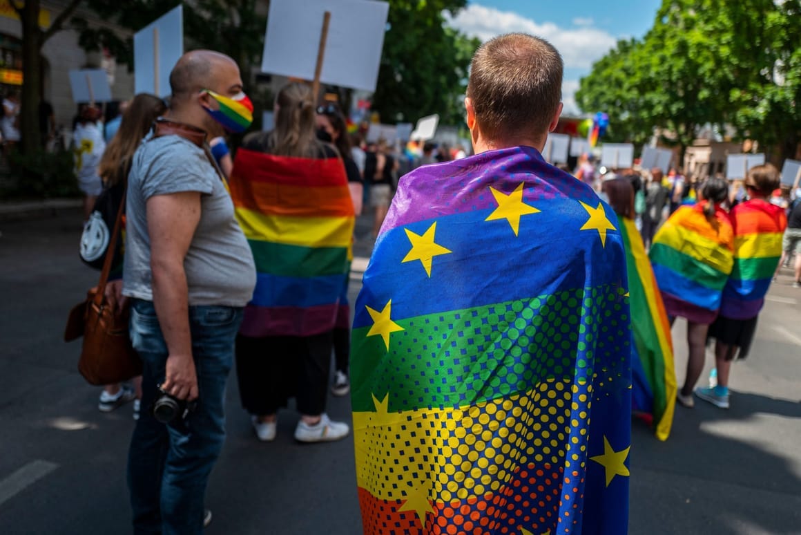 European Commission seeks to enshrine same-sex parents' rights – POLITICO