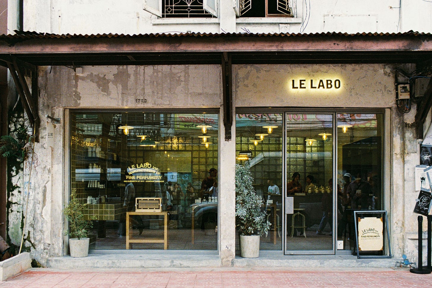 Le Labo Song Wat เพื่อนบ้านใหม่แห่งทรงวาด Le Labo Song Wat เพื่อนบ้านใหม่แห่งทรงวาด