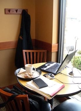 panera_table.jpg