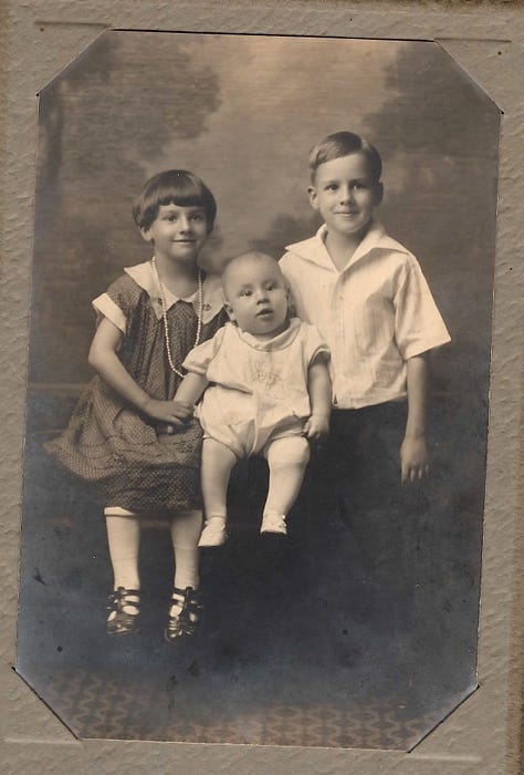 Three children of Shirley and Myrtle (Weiser) Player.
