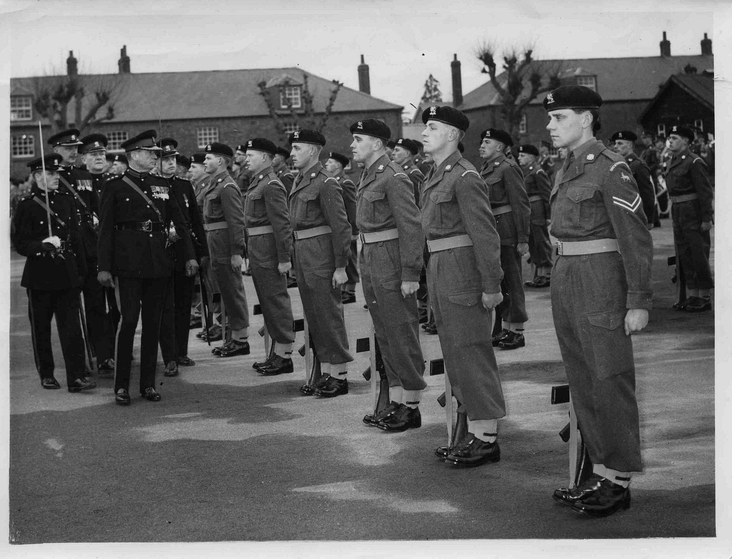 Bring Back National Service - UK news - Blottr | British army regiments ...