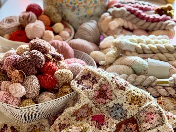 Baskets with yarn and crochet