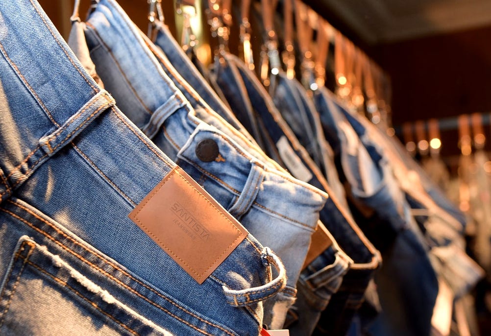 Santista Jeanswear tem trajetória de 90 anos como inspiração para linha  denim - Guia JeansWear