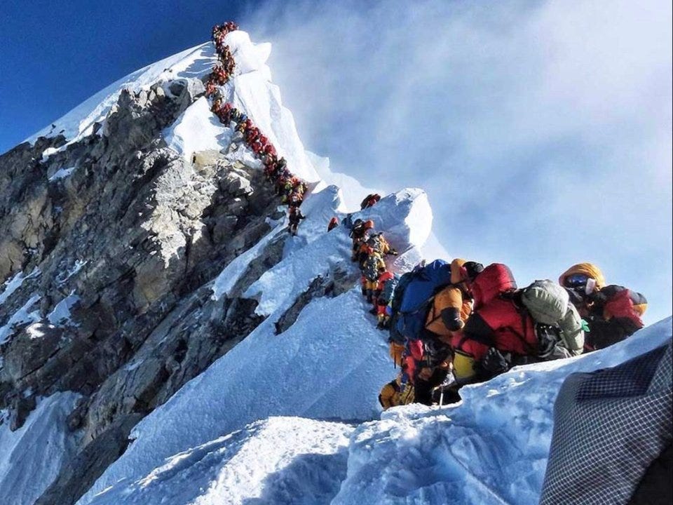 traffic jam mount everest traffic jam mount everest