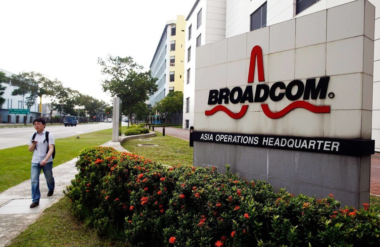 Quién es Broadcom, el fabricante de semiconductores que quiere comprar  Qualcomm