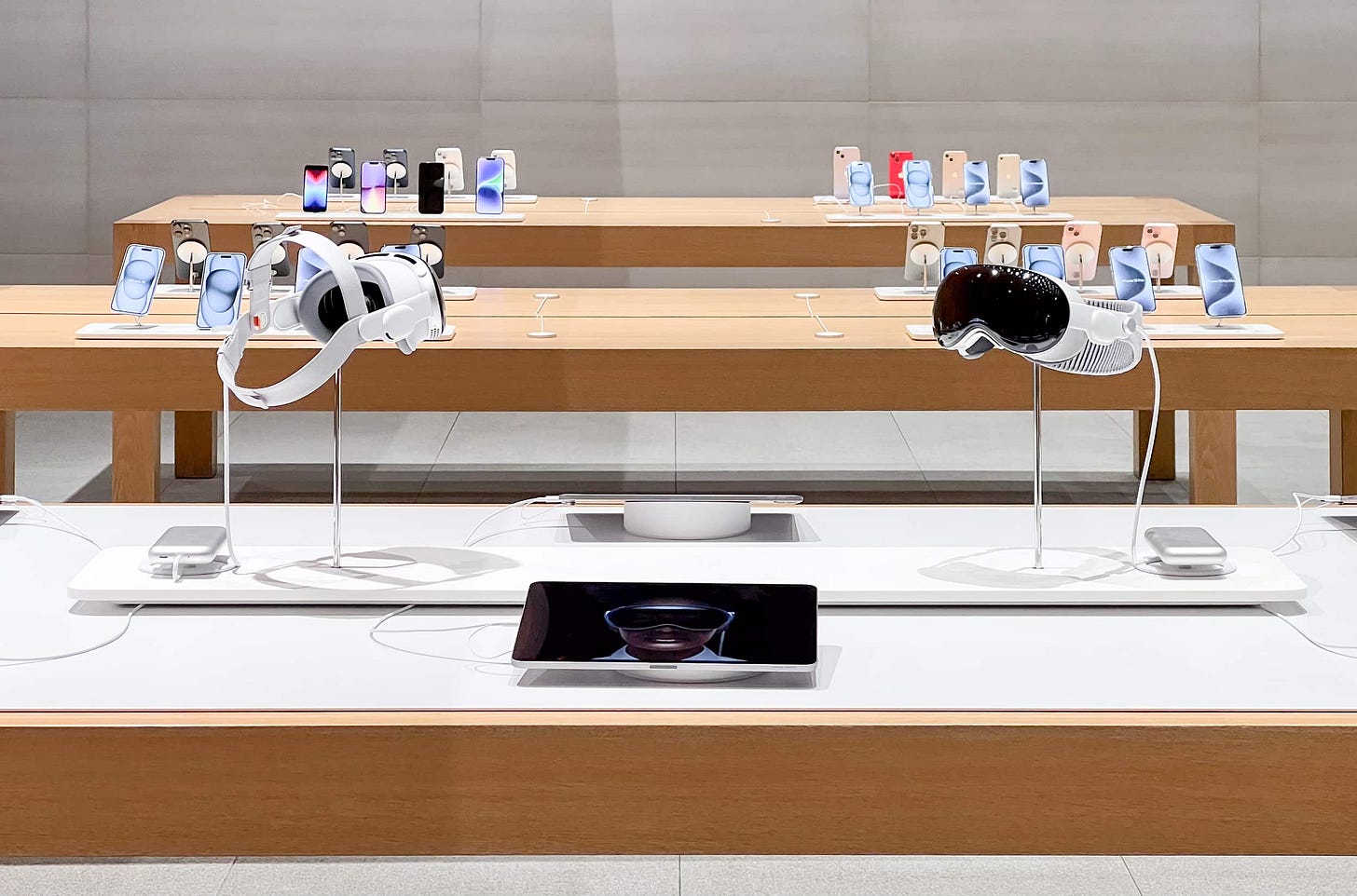 The Apple Vision Pro Spotlight Table at Apple Michigan Avenue.
