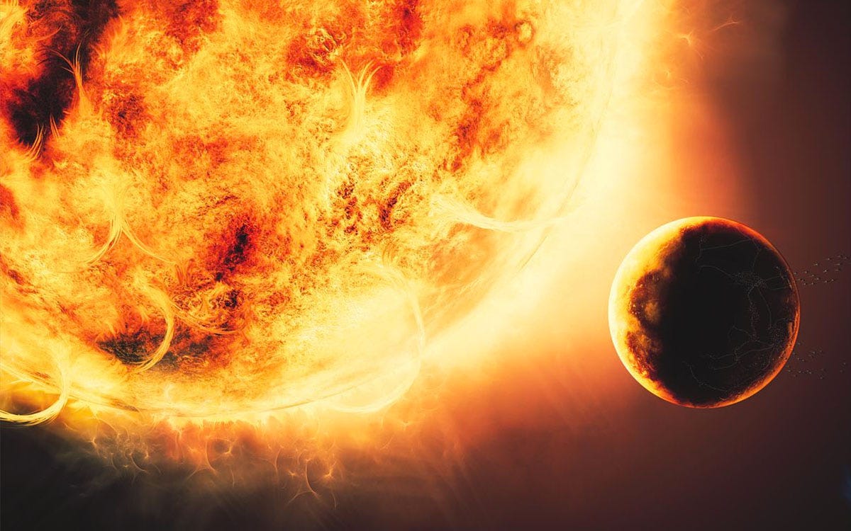 hot jupiter falling into star