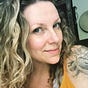 Mary Szenasi's avatar
