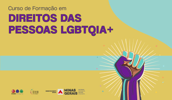 #descrevemospravocê  Card digital de divulgação com fundo colorido em tons suaves de amarelo, azul e bege, formando curvas orgânicas. No canto esquerdo superior, está escrito: Curso de Formação em e logo abaixo, em letras grandes roxas e em destaque: DIREITOS DAS PESSOAS LGBTQIA+.  À direita da imagem, uma ilustração vibrante mostra um punho cerrado levantado, símbolo de resistência e luta por direitos. O punho é multicolorido, com tons que remetem à bandeira LGBTQIA+, e está envolto por linhas brancas que se irradiam como raios de luz, reforçando a ideia de força e visibilidade.  Na parte inferior do card, estão os logotipos das instituições envolvidas: Escola de Formação em Direitos Humanos (EFDH), Subsecretaria de Direitos Humanos da Secretaria de Desenvolvimento Social de Minas Gerais, Governo de Minas Gerais e SEF-MG (Secretaria de Estado de Educação de Minas Gerais).  A imagem celebra o orgulho e a luta por direitos da população LGBTQIA+, convidando para um curso de formação com foco em justiça social e cidadania.