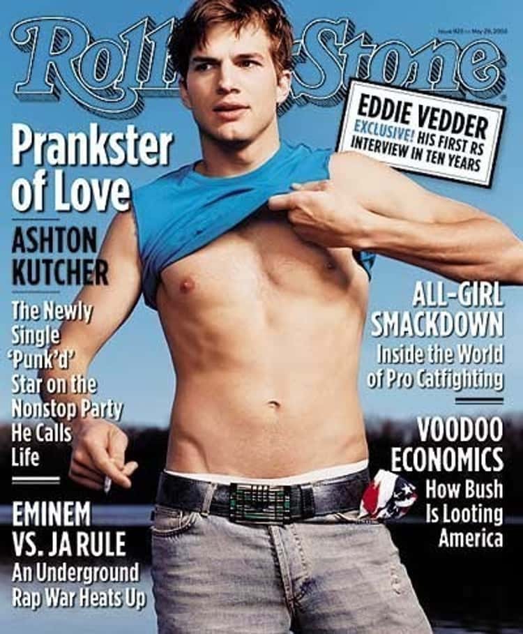 Shirtless Ashton Kutcher | Hot Pics, Photos and Images
