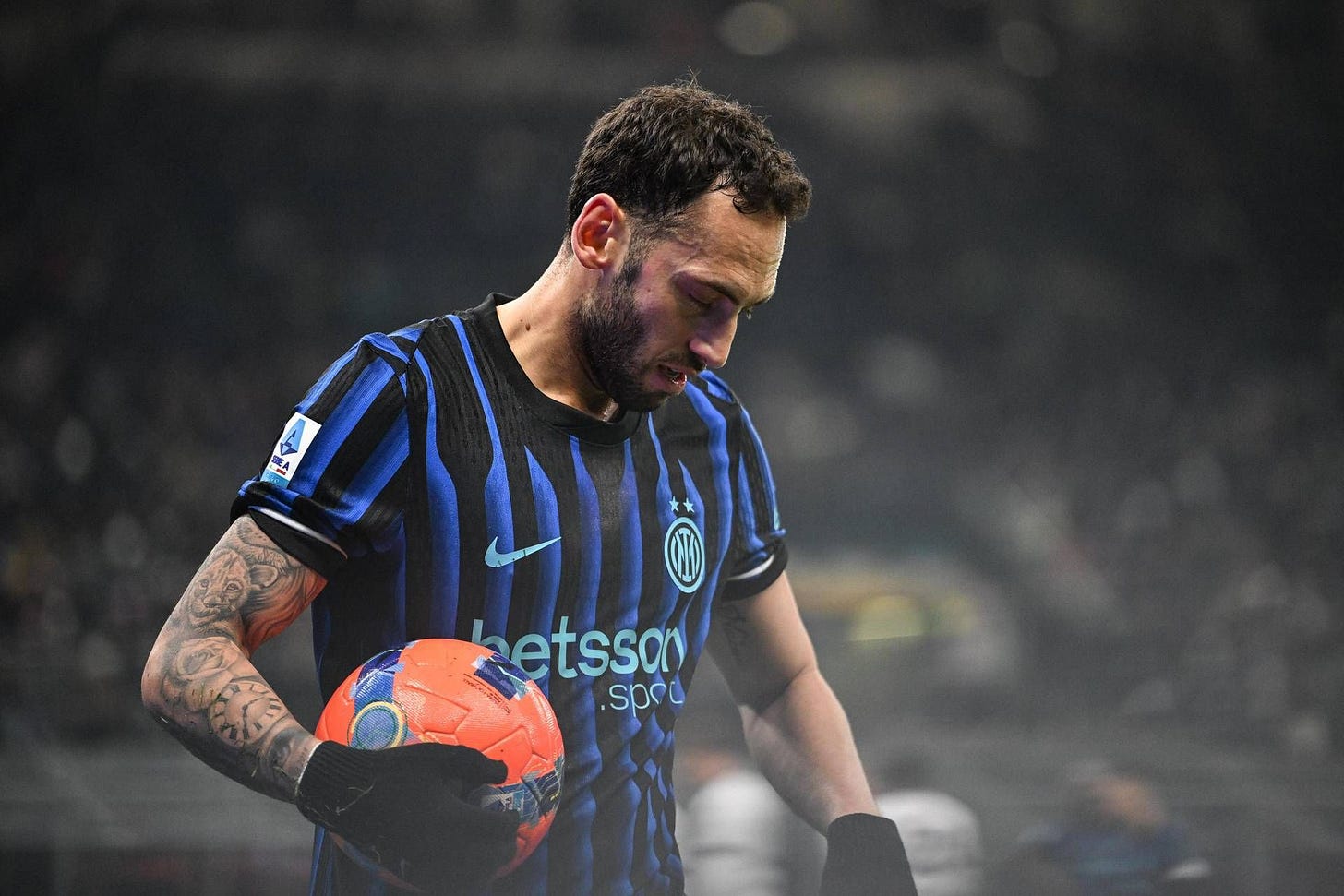 Infortunio Calhanoglu, come sta e quando torna il centrocampista dell'Inter