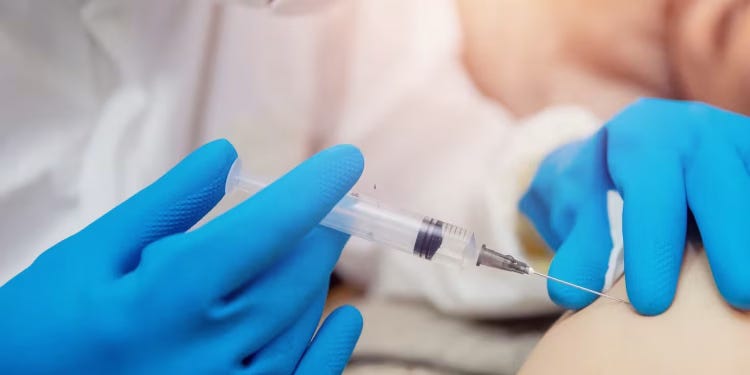 Covid vaccination (credits shutterstock.com) Covid vaccination (credits shutterstock.com)