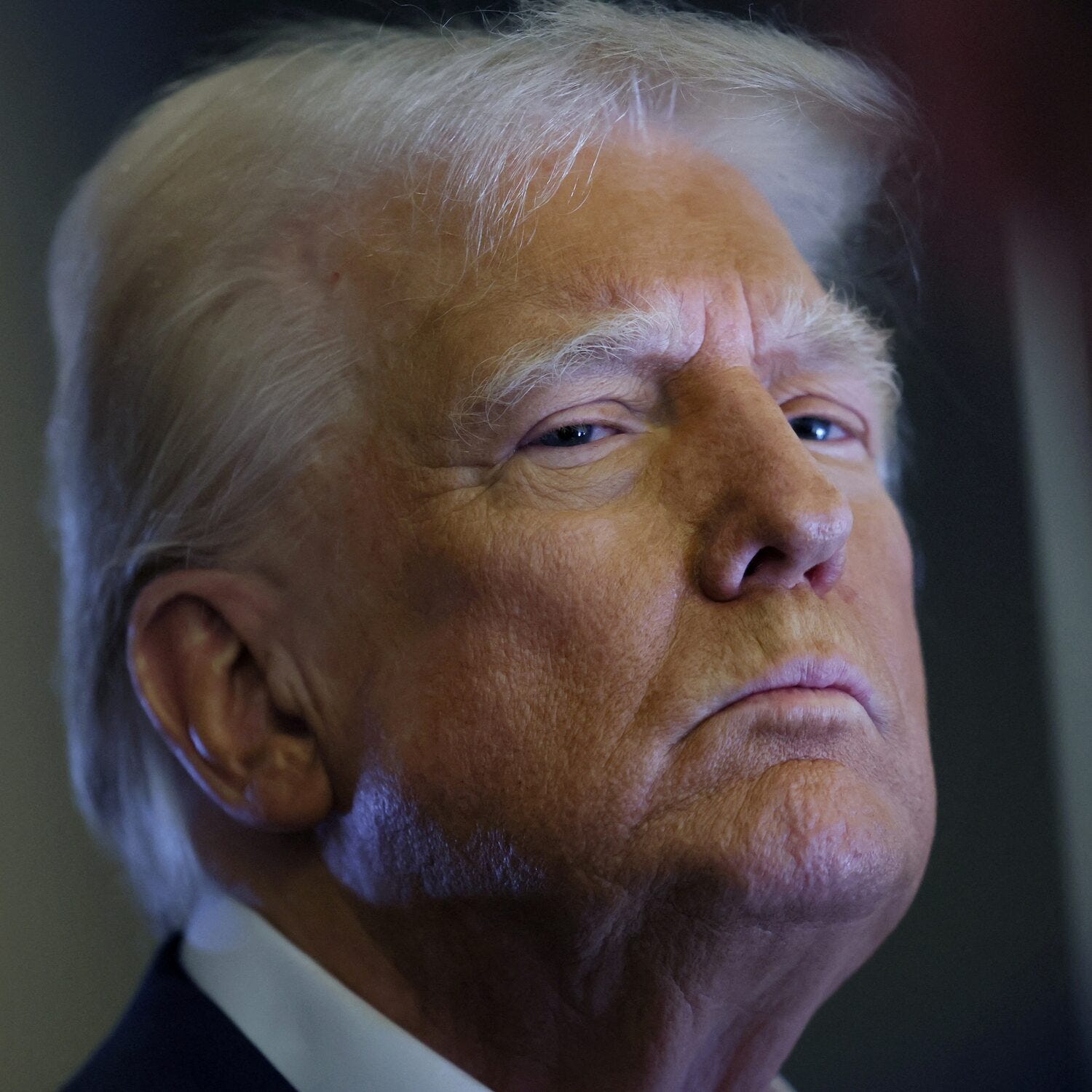 Hail Emperor Donaldus Trumpus! For his is an imperial presidency ...