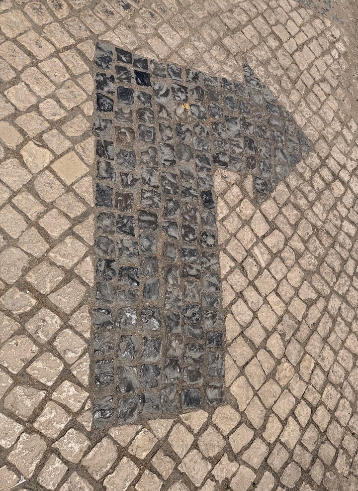 Calçadas and azulejos