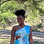 Dami Bee's avatar