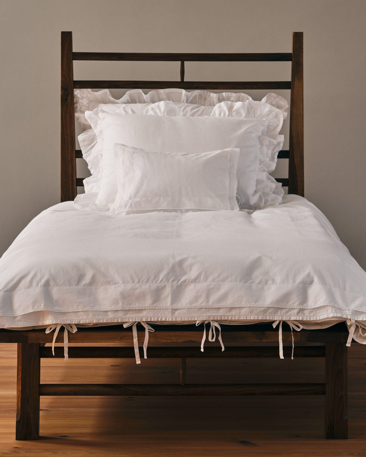 Broderie Anglaise duvet cover - Perle | Tekla Fabrics
