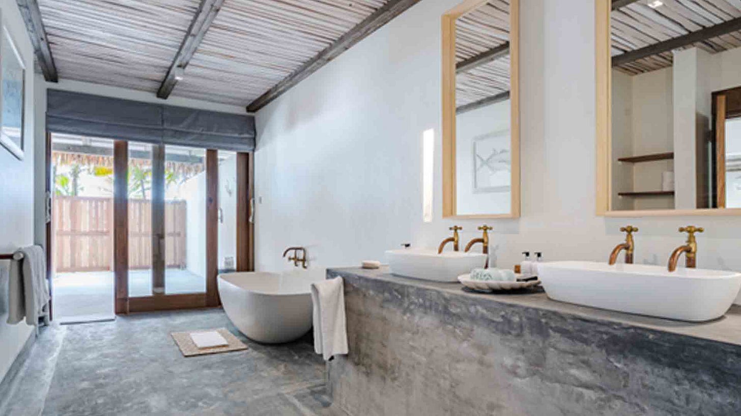 Alphonse Beach Villa Bathroom with Patio