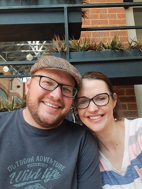 vlnr: Marnix Boersema saam met Clarinda en hulle kinders; Jaco de Beer saam met sy vrou, Benita; Jan-Louis Lee en sy vrou, Willemien; Nikolaas Pienaar en sy kinders; Jonker Venter saam met sy vrou, Erika en hulle kinders; Gerhard van Rhyn met sy vrou, Carina