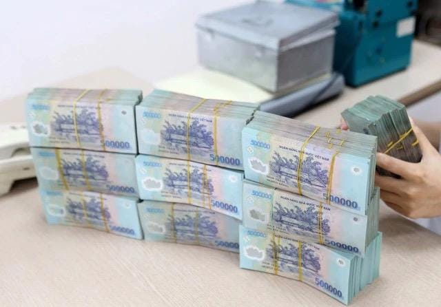 Khoảng 41 nghìn tỷ đồng tín phiếu đáo hạn (18-22/11) phần nào hỗ trợ thanh khoản hệ thống.
