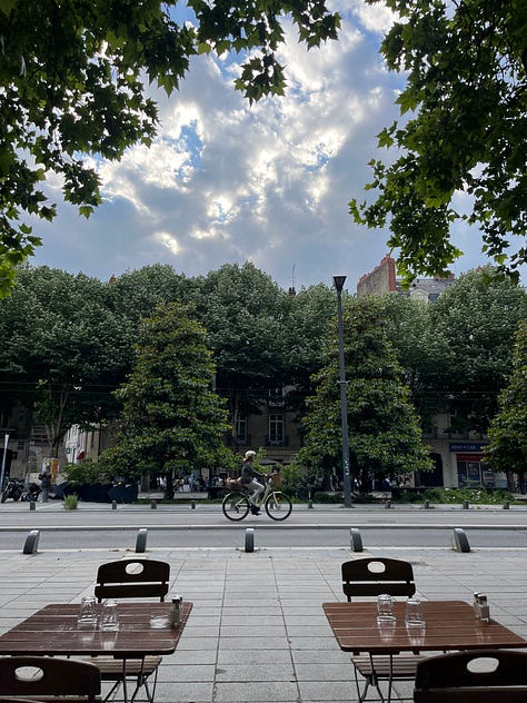 Evening at Bouffay, Rue Maréchal Joffre, the city center