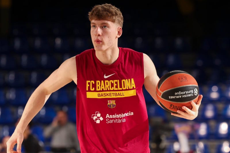 BARCELONA, SPAIN - JANUARY 05:   Kasparas Jakucionis, #43 of FC Barcelona warm up prior the Turkish Airlines EuroLeague Regular Season Round 19 match between FC Barcelona and Baskonia Vitoria Gasteiz at Palau Blaugrana on January 05, 2024 in Barcelona, Spain. (Photo by Rodolfo Molina/Euroleague Basketball via Getty Images)