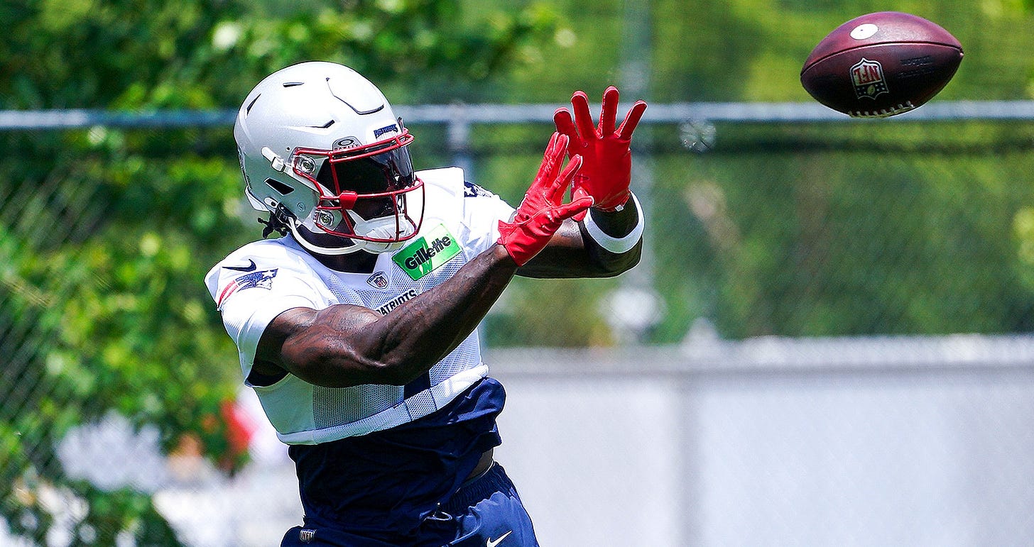 AJ Brown catches a ball