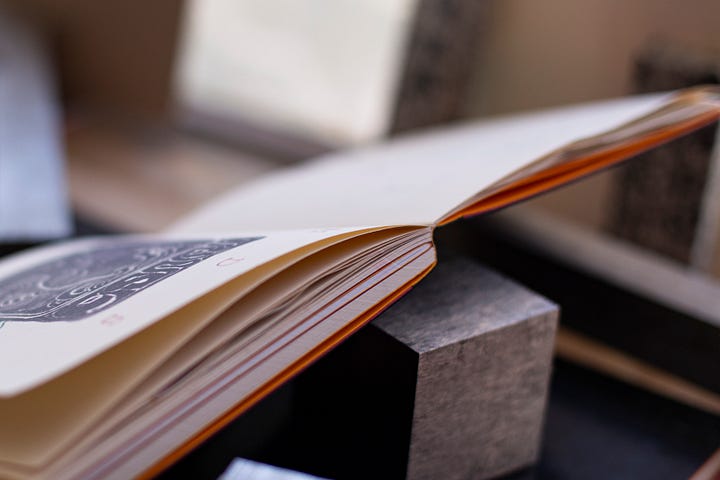 Toprak Serdar, Açık Defter