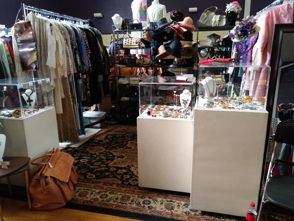 Chicago's Best Vintage Shops