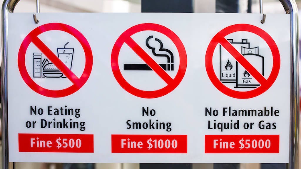 Singapore Laws & Cultural Rules: Dos and Don'ts of the Fine City
