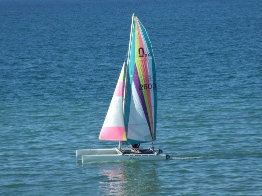 catamaran-1148350_1280