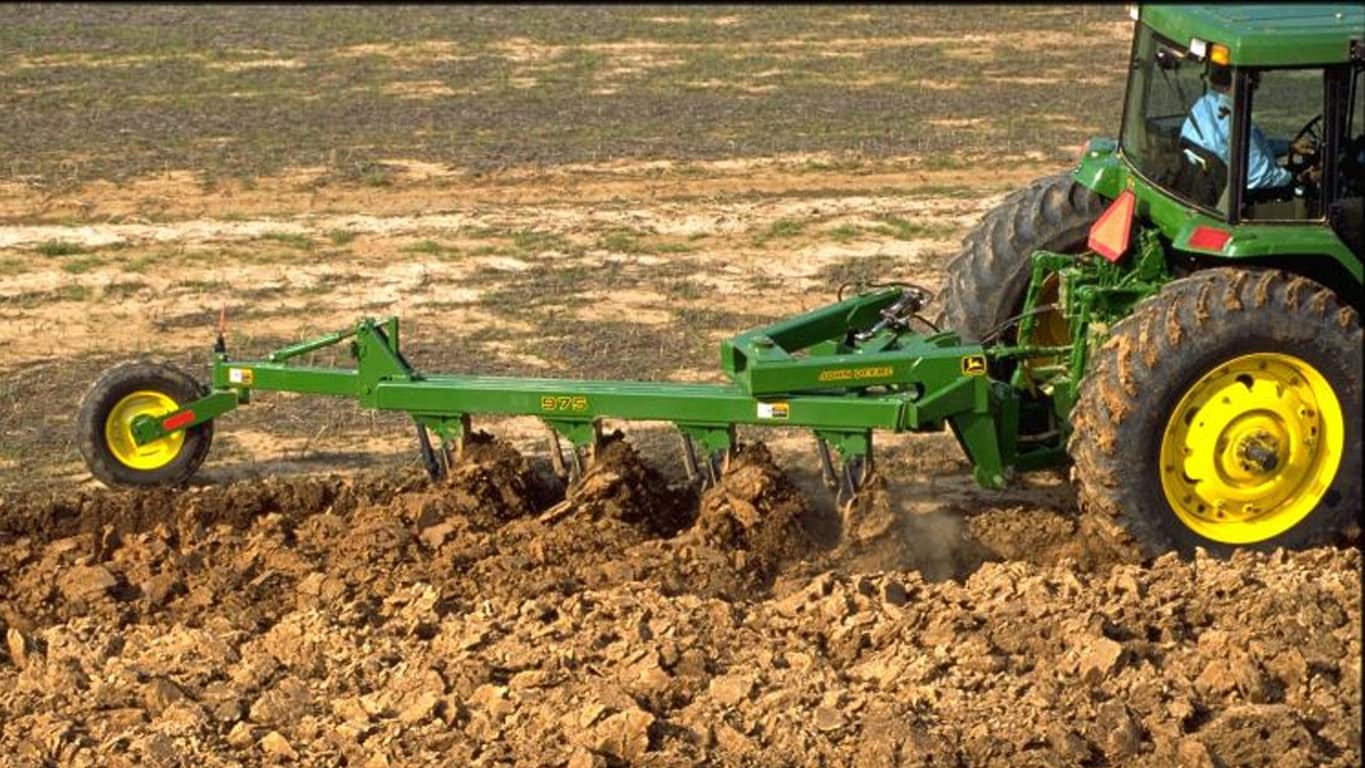 Steel Plow By John Deere | The Tube Steel Plow By John Deere | The Tube