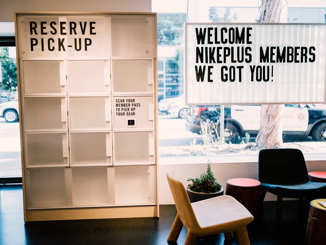 Nike By Melrose Locker Pick Up.