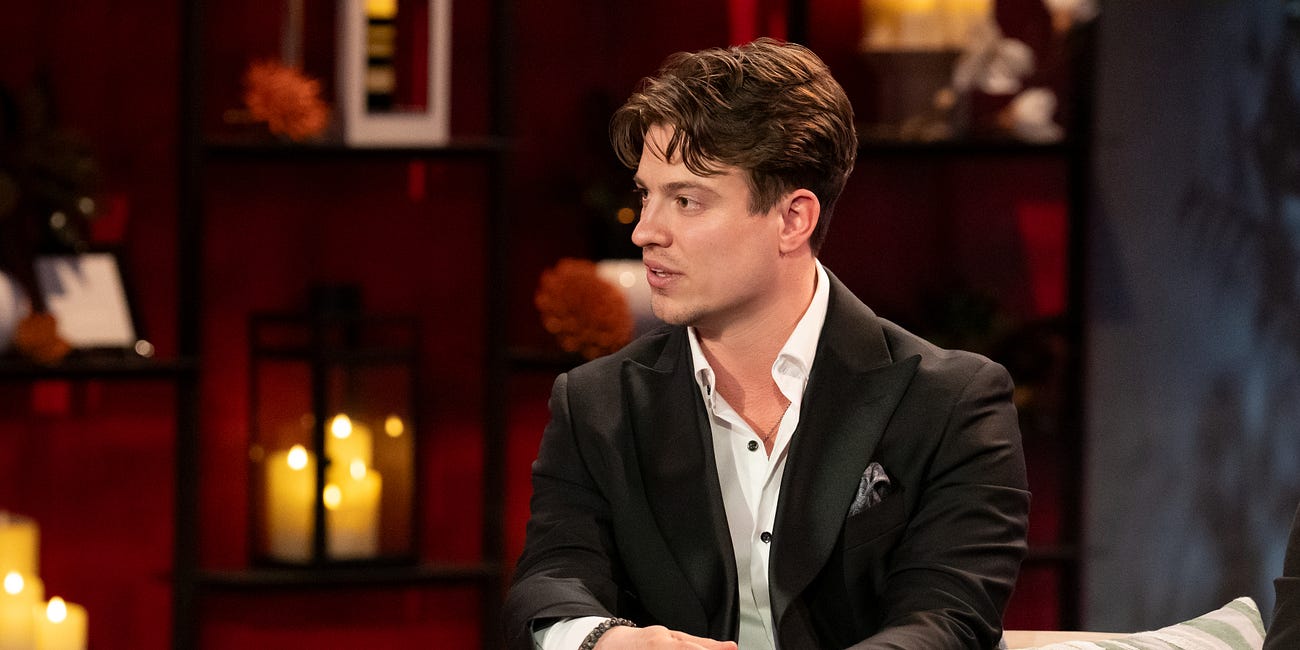 More Propaganda: Ben Mezzenga Kneels To Homosexual Agenda On Netflix's 'Love Is Blind'