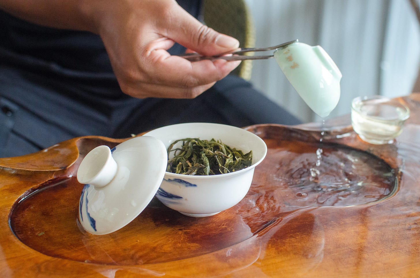 ID: Gaiwan and puer tea ID: Gaiwan and puer tea