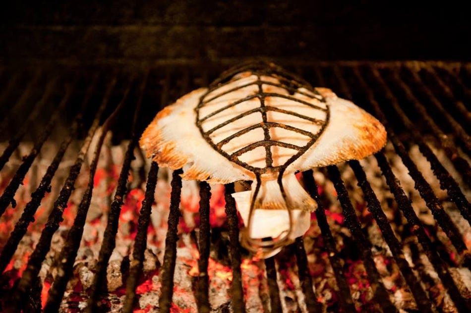 Rodaballo a la parrilla de Elkano | Gastronomía & Cía