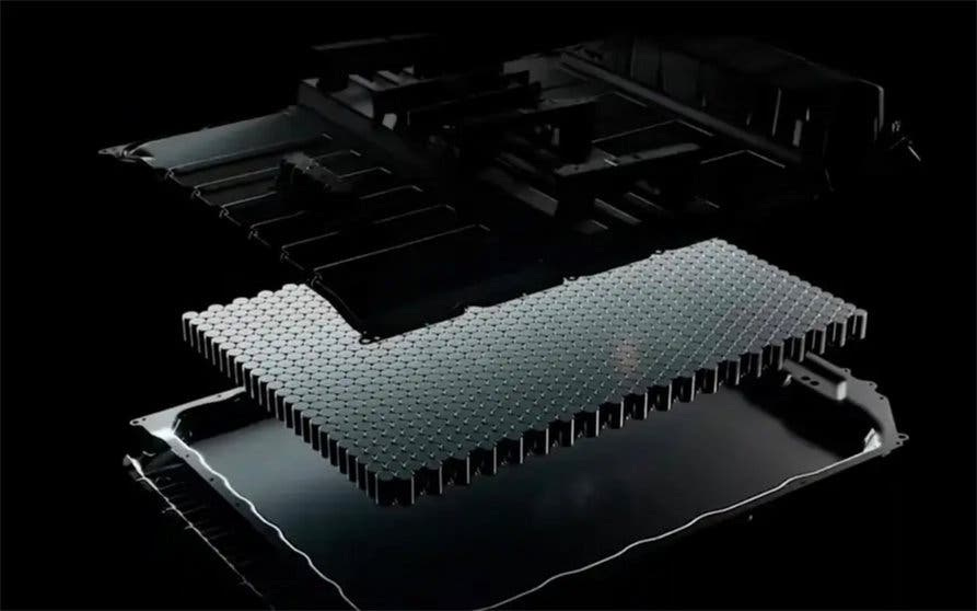 Qué diferencia de peso suponen las celdas 4680 de Tesla? La báscula no  miente