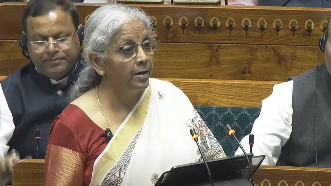 WhatsApp Chats Reveal Rs 200 Cr Unaccounted Money: FM Sitharaman | Republic  World