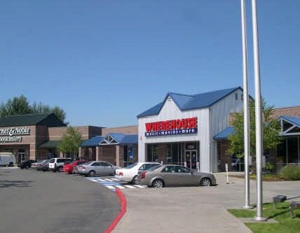 Pickering Place Retail: 1520 11th Ave NW, Issaquah, WA 98027