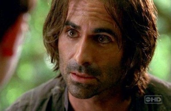 A close up of Ricardo (Nestor Carbonell)