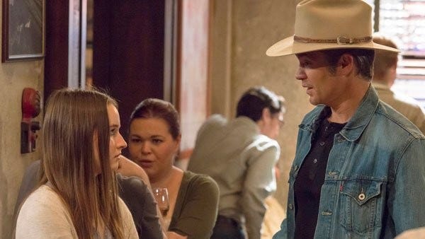 raylan working young burned girls 2015 justified raylan working young burned girls 2015 justified