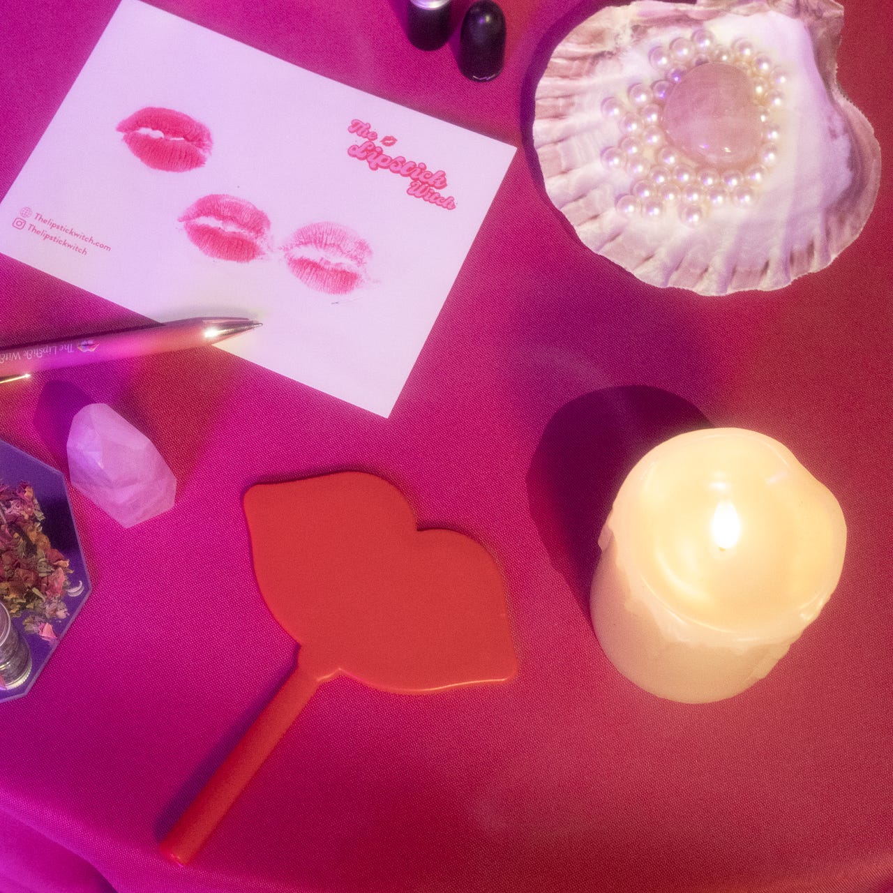 Lipstick, magic, life \ud83d\udc8b✨