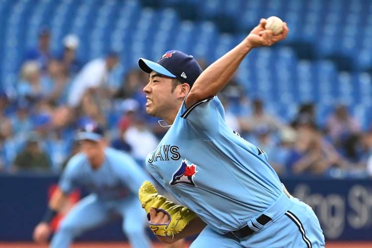 Hernández and Espinal HR, Kikuchi fans 8, Jays beat Rays 4-1 | National  Sports | heraldbulletin.com