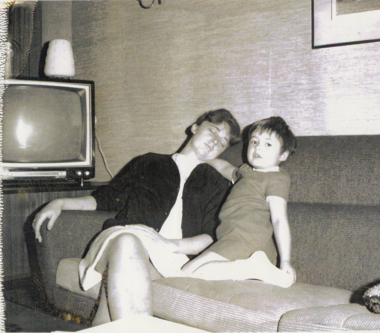 1967, Days before my 4th birthday, protecting my pregnant mother from the photographer, my stepfather. 1967, Days before my 4th birthday, protecting my pregnant mother from the photographer, my stepfather.